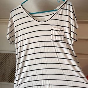 soft striped tee